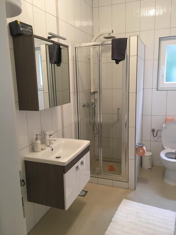 Noah Apartment โวดีเซ ภายนอก รูปภาพ