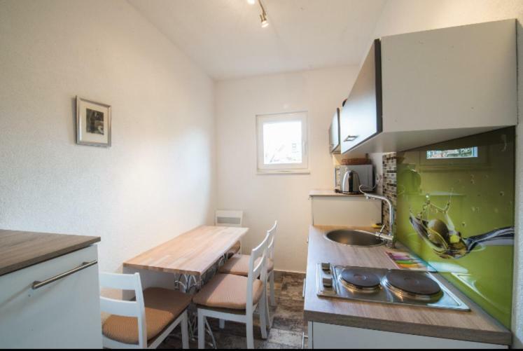 Noah Apartment โวดีเซ ภายนอก รูปภาพ